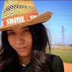 Deborah Venturini's Instagram, Twitter & Facebook