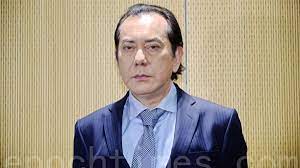 主持人： 李四端 來賓：【國際影帝】 黃秋生 本集菜色： 圍村老廣式盆菜 麥片避風塘炒蟹 楊枝甘露凍【若需使用畫面請來信告知得同意，並請於. Ri9lsrum Wjiem