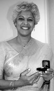 Berkowitz-Glasson lead LM Women's Shuttle service for restaurants