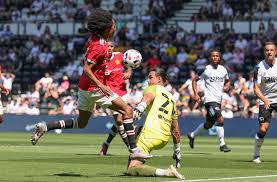 Tahith chong (born 4 december 1999) is a dutch professional footballer who plays as a winger for efl championship club birmingham city, on loan from . Tvd Jqhkbmsuvm