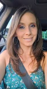 Kristie Gunn's Instagram, Twitter & Facebook