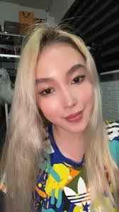 Patricia Laurie's Instagram, Twitter & Facebook