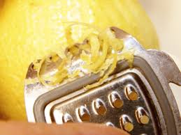 Culinary uses of lemon zest: How To S Wiki 88 How To Zest A Lemon Without A Grater