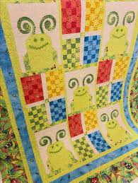 Tonya collected such a fun mix of music t-shirts! ✨ Quilt Maker: Tonya  Bishop Sashing Fabric: White