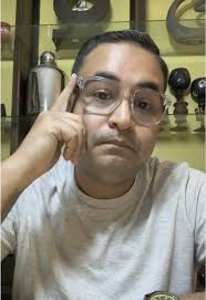 Victor Leon Campuzano