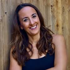 Dawn Delano's Instagram, Twitter & Facebook