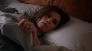 Esiniz Sizi Yatakta Yalniz Biraksa Ne Hissedersiniz Kizlarsoruyor