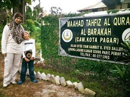 Al fadhil ustaz mohd kazim bin elias al hafiz adalah merupakan seorang pendakwah bebas di negeri perak sejak tahun 1990. You Ll Be Prosecuted In The Afterlife Mum Of Boy Whose Sexual Abuse Case Was Dropped