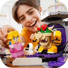 Amazon.com: LEGO Super Mario Peach's Castle Expansion Set 71408, juguete de  juego para construir, regalos para niños mayores de 8 años con Time Block  Plus Bowser y Toadette Figuras, para combinar con