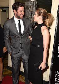 Emily Blunt And John Krasinski Only Have Eyes For Each Other During Sweet Red Carpet Date Emily Blunt John Krasinski John Krasinski Emily Blunt
