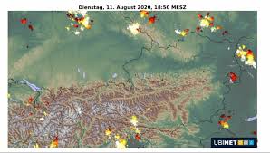 Sie verwenden eine veraltete browserversion. Unwetter Videos Fur Osterreich Und Rund Um Die Welt Tornados Hurricanes Typhoons Uwz At