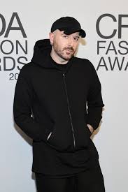 Vogue - News update