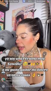 Yo soy una persona muy sencilla! No me gusta gastar el dinero en cosas  materiales ! Melissa nos cuenta un poco de que le gusta durante un live.  @team_meligate, @meligate_oficial, ...