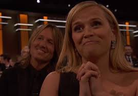 Victoria McKenzie (@vmckenzi)