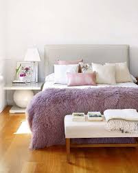 13 Tips And Tricks On How To Decorate A Small Bedroom Page 2 Of 2 Homesthetics Inspiring Ideas For Feminine Bedroom Decor Feminine Bedroom Bedroom Design