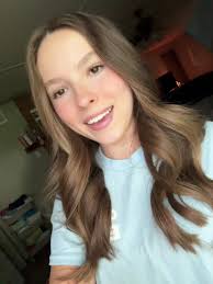 katherine💌 (@katherinema.e)