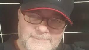 Ruthless chip shop owner's brutal responses to online reviews go viral