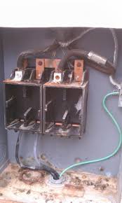 The packages consist of the electric heat strip, the heater control base which includes the heat contactors, and circuit breaker or pull disconnects, installation instructions and wiring diagrams. Wiring To Heat Strip For Heat Pump System Doityourself Com Community Forums