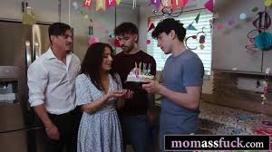 Hot MILFs Birthday Party Turns Into Kinky Anal 4some With Her Stepsons -  XNXX.COM