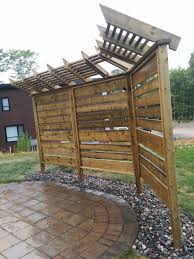 Ecran Pour Une Aire De Repos Par Terralpha Outdoor Structures Pergola Garden