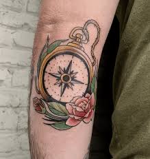 Want to see the world's best traditional compass tattoo designs? Compass Tattoo To Give You Direction Guide For 2021 Tattoo Stylist