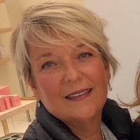 40+ "Tracy Swain" profiles