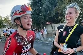 Iguala Romina su mejor etapa en el Tour Femenil