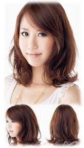 338018e44394a0321a1e05673f3351b2 Jpg 215 376 Medium Length Hair Styles Medium Hair Styles Hair Styles