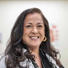 Dena Beasley's Instagram, Twitter & Facebook