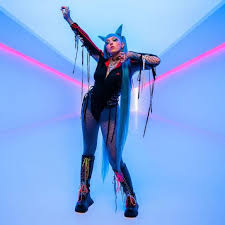 Ashnikko Performs Her Daisy Deal With It Singles Via Vevo Dscvr Ashnikko's daisy is her latest hit, and it's already racked up more than 1 million youtube views to date.