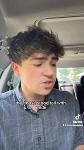 This is the cutest children's book ever! Should he publish it? 🏳️‍⚧️