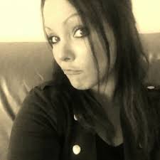 Stream Manon Allen music