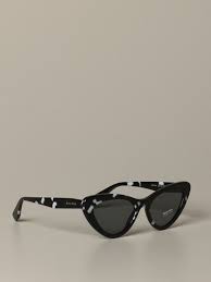 Le modèle est disponible en noir et or, ainsi que dans d'autres déclinaisons de couleurs. Lunettes De Soleil En Acetate Miu Miu Lunettes Miu Miu Femme Gris Lunettes Miu Miu Smu 01v Giglio Fr