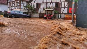 Die schäden gehen in die millionen. Unwetter In Deutschland Sturzfluten Und Hagel Wetter De