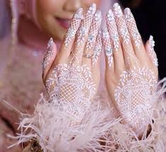 Ini mungkin inspirasi yang anda cari. 60 Ide Henna Putih Henna Desain Henna Putih