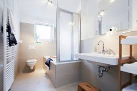 75 Kleine Badezimmer Ideen Bilder Januar 2021 Houzz De