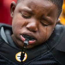 Indianapolis football team defies expectations for kids