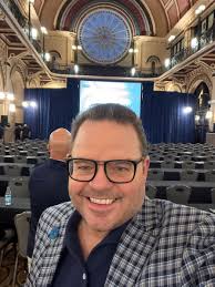 Will a robot help you communicate with your insurance company? Maybe! I  spoke with Ian Schmehl, Operations Vice President at State Farm. His  fascinating insights around ease-of-use and data privacy are worth