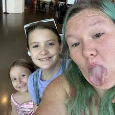 Are they worth anything THE UNITED STATES OFAMERICA THIS NOTE LEGAL TENDE  FOR FORA DESTS PUBLIC AND PRINATE L19719004L THE ONITED STATES THIS WOTE  TENDER YOR DESTS, PUBLIC PRINATE L19719003L ТБ ONITED