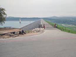 It can get deep fast, so definitely be careful if you bring small children. Usace Temporarily Closes Canyon Lake S Overlook Park For Maintenance Fort Worth District News Releases