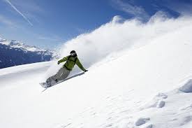 Notre site web a été lancé pour donner aux fumeurs la grande opportunité d'achat des cigarettes bon marché en ligne. Pas De La Case Ski Shopping Et Vacances Station En Andorre