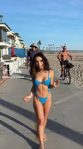 Jameliz Benitez Smith (@daisyblooms_s)'s videos with original ...