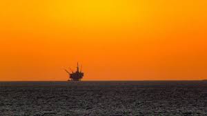 An endless nightmare trapped in the pit. Oil Platform Wikipedia