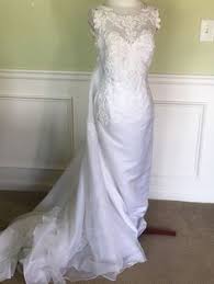 David's bridal gloria vanderbilt wedding dress details. Wedding Dresses