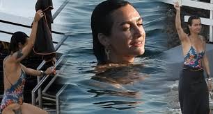 Maybe you would like to learn more about one of these? Birce Akalay I Sevgilisi Fasih Saylan Uyardi Magazinn Com