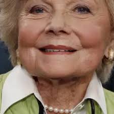 Barbara Billingsley: Age, Net Worth & Iconic Career Highlights