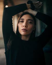 Which portrait photo do you like the most?