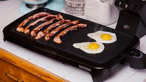 Given the uneven size of the burners on an electric stove, you may want to consider the smaller, single burner griddle. The Best Electric Griddles Of 2021 Reviewed