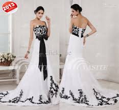 Discount Vintage Long Sleeves Wedding Dresses With Detachable Skirt Sheer V Neck Beads Sheath Wedding Gowns Tulle Back Covered Button Bridal Dress Plus Size Bri Long Sleeve Wedding Dress Vintage Tulle