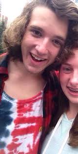 Kylie Willis (kyliew09)